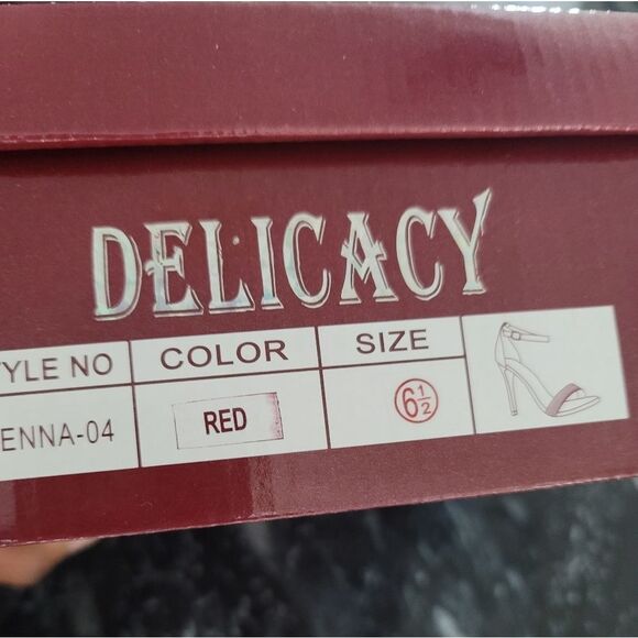 BRAND NEW DELICACY RHINESTONE ANKLE STRAP WOMEN'S HEELS - Picture 14 of 15